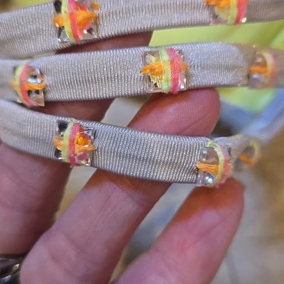 Victoria's Secret Elegant Shimmery Silver Gray Bead Accented Bikini Top - Picture 6 of 11